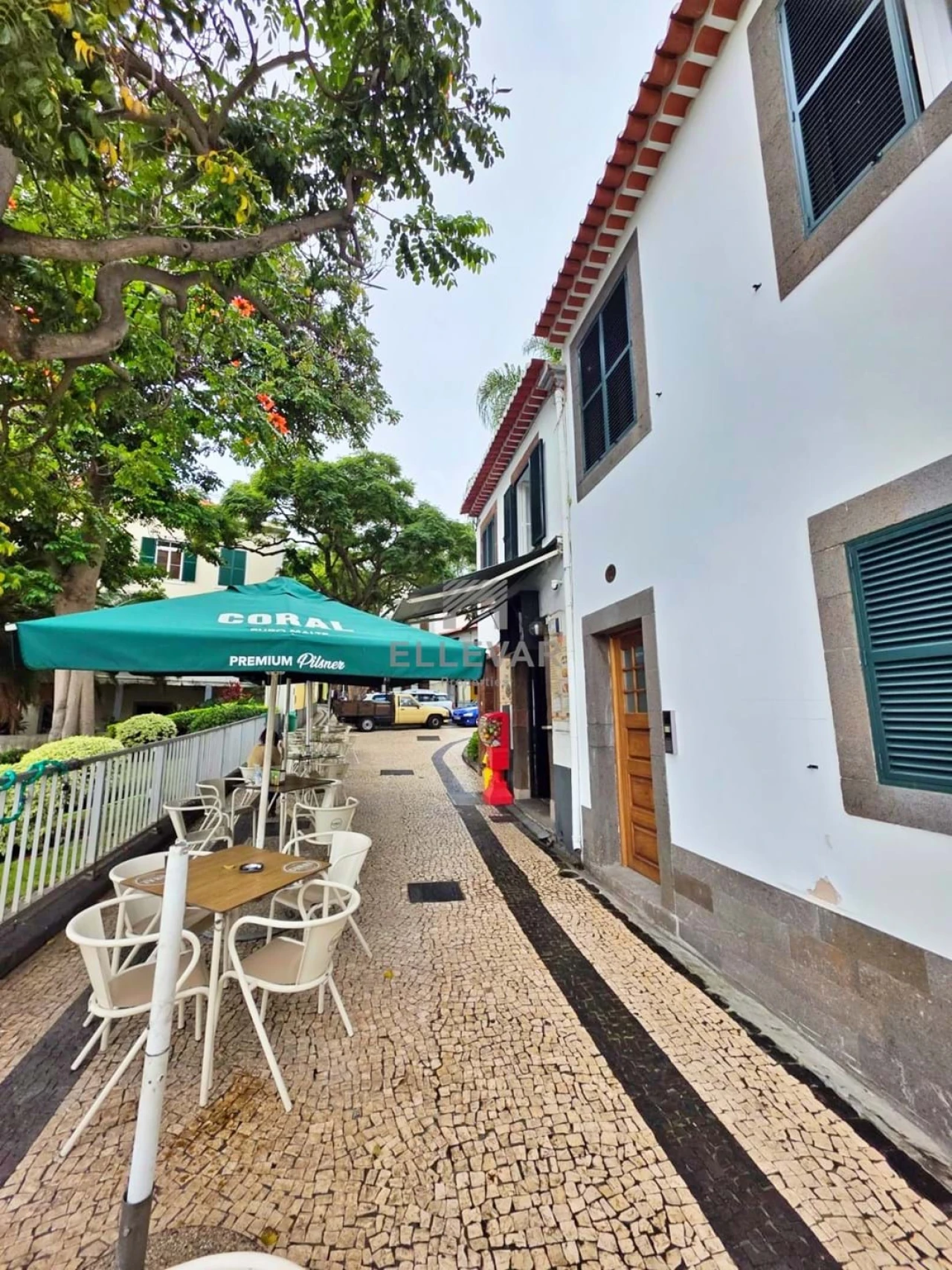 Moradia T2 para Venda em Funchal (São Pedro) Foto 4