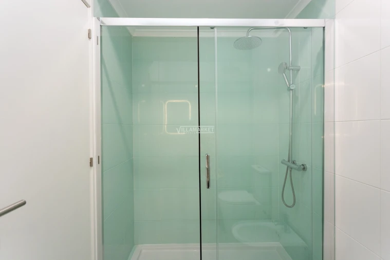 Apartamento T3 para Venda em Portimão Foto 23