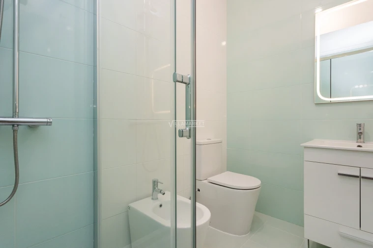 Apartamento T3 para Venda em Portimão Foto 22