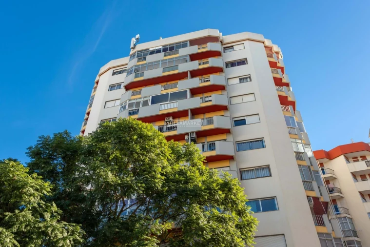 Apartamento T3 para Venda em Portimão Foto 29