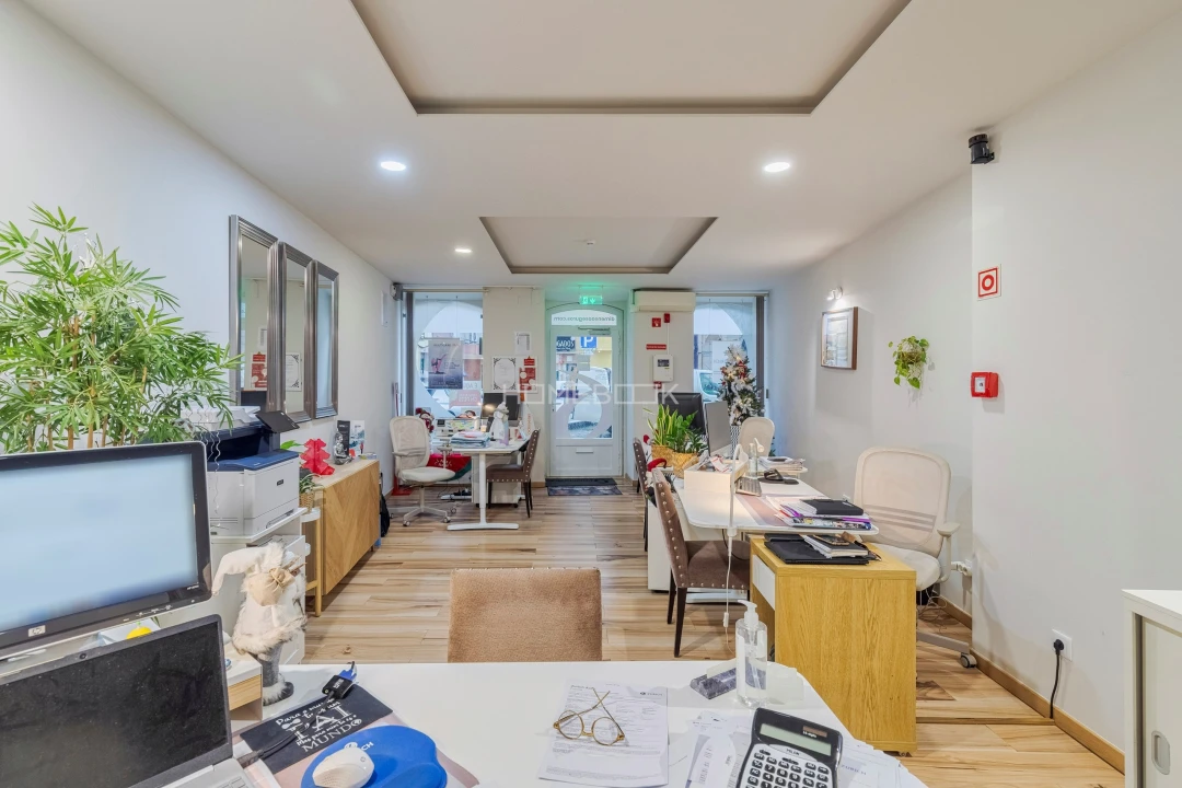 Prédio para Venda em União das Freguesias de Setúbal Foto 9