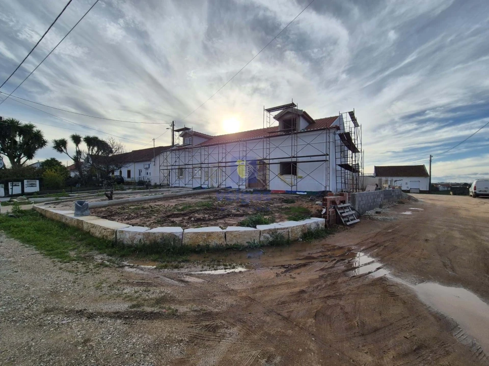 Moradia T3 para Venda em Painho e Figueiros Foto 30