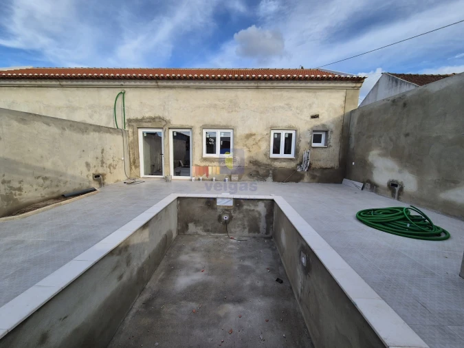 Moradia T3 para Venda em Painho e Figueiros Foto 10