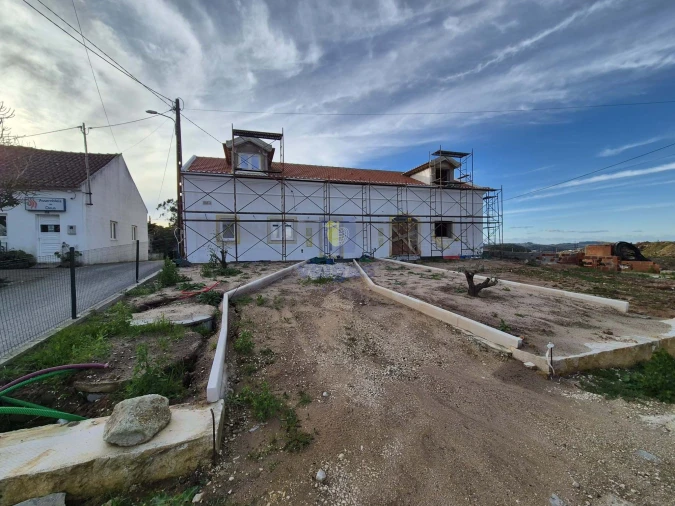 Moradia T3 para Venda em Painho e Figueiros Foto 29