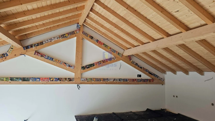 Moradia T3 para Venda em Painho e Figueiros Foto 15