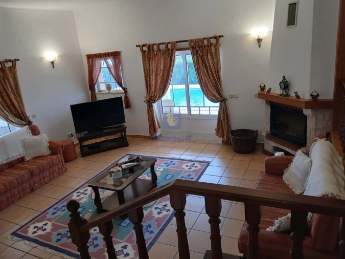 Moradia T5 para Venda em Albufeira e Olhos de Água Foto 25