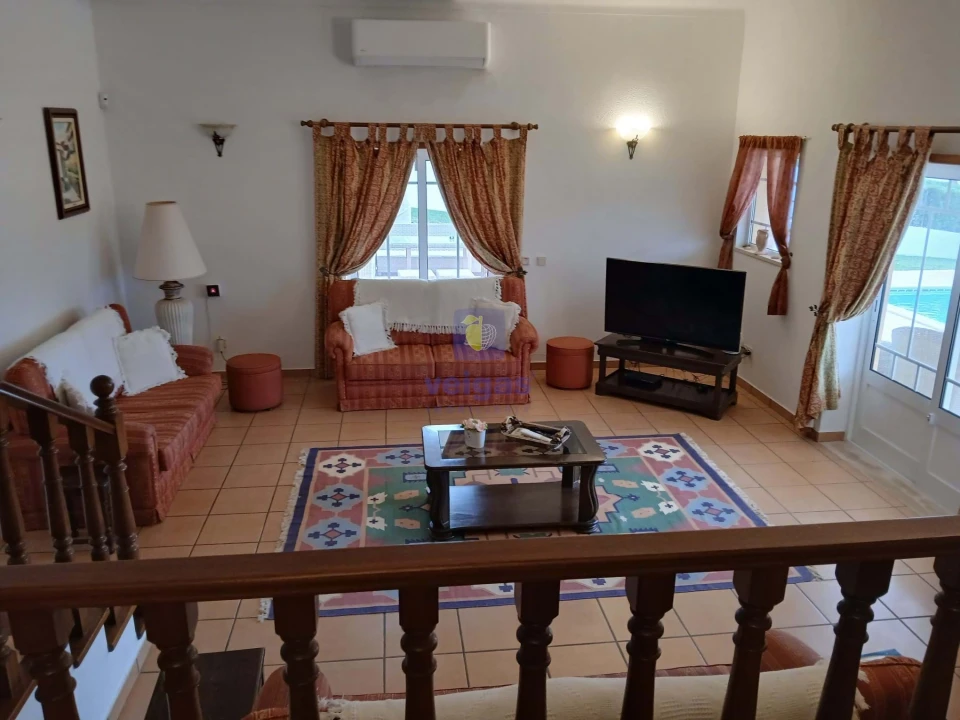 Moradia T5 para Venda em Albufeira e Olhos de Água Foto 26