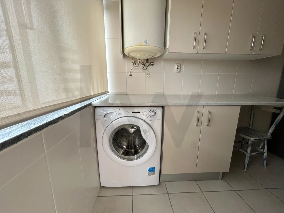 Apartamento T2 para Arrendamento férias em Quarteira Foto 24