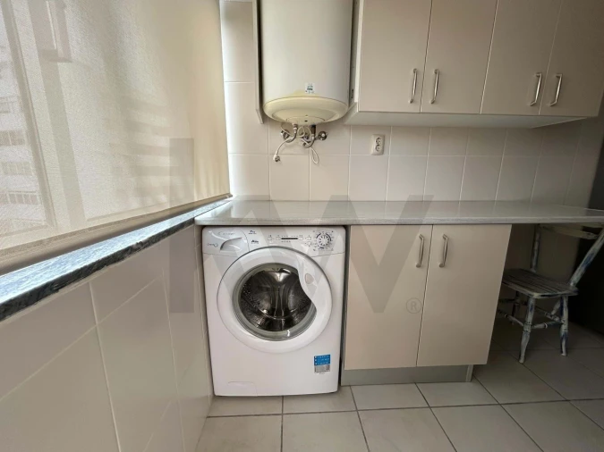 Apartamento T2 para Arrendamento férias em Quarteira Foto 24