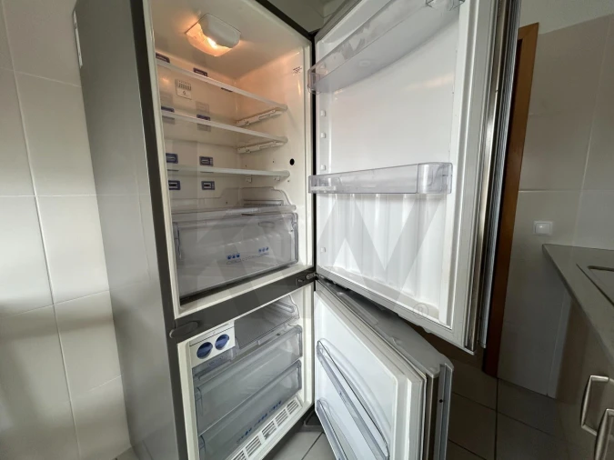 Apartamento T2 para Arrendamento férias em Quarteira Foto 27