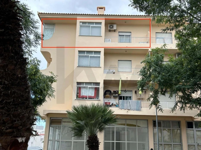 Apartamento T2 para Arrendamento férias em Quarteira Foto 37