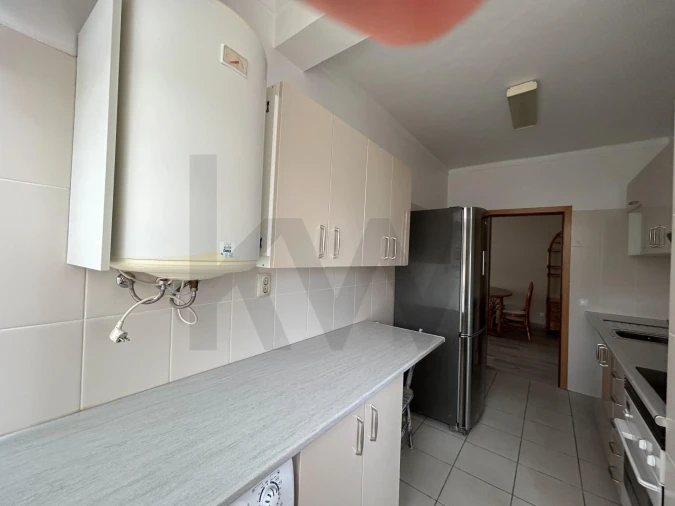 Apartamento T2 para Arrendamento férias em Quarteira Foto 13