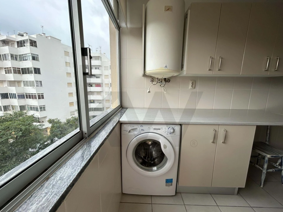 Apartamento T2 para Arrendamento férias em Quarteira Foto 25