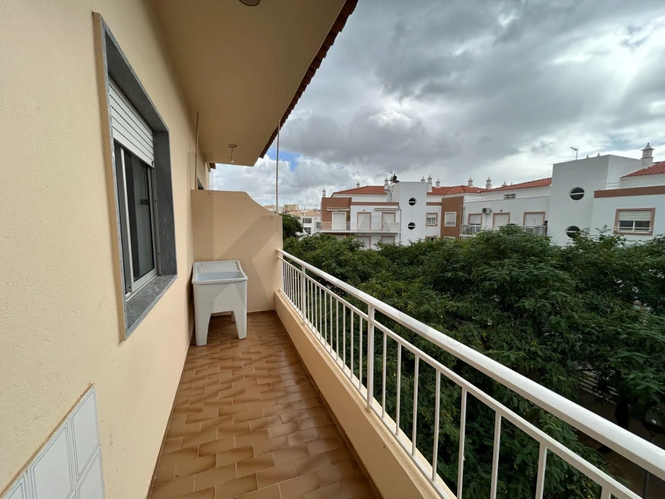 Apartamento T2 para Arrendamento férias em Quarteira Foto 20