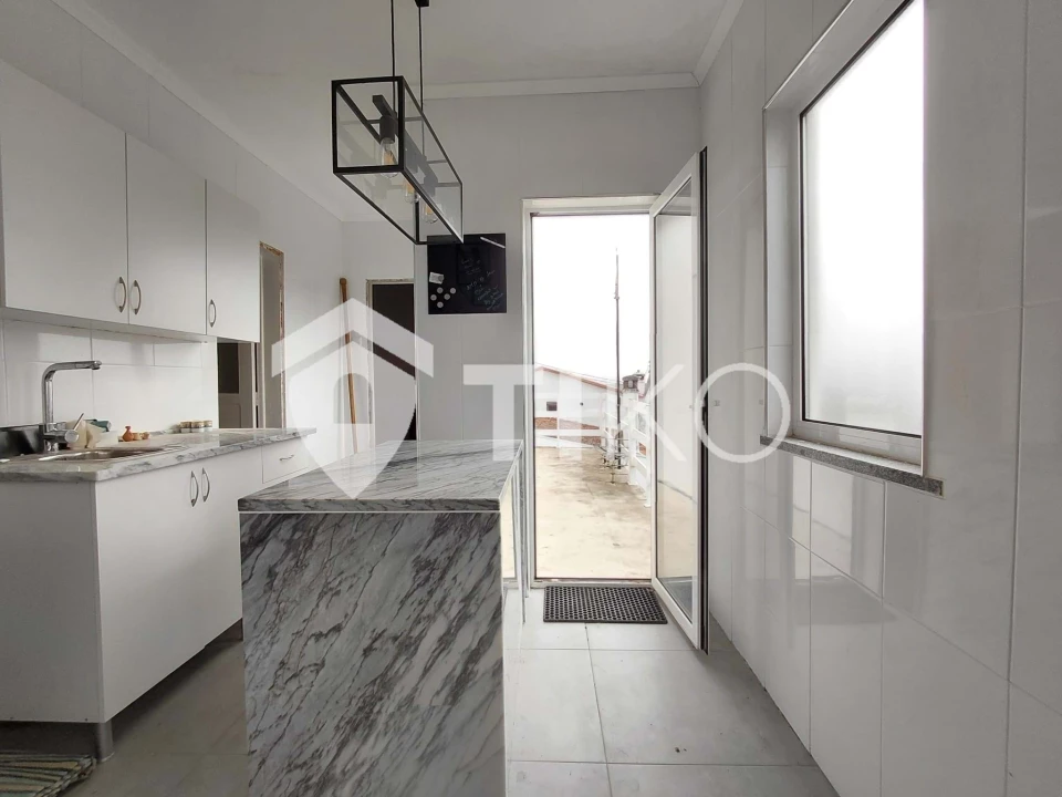 Moradia T5 para Venda em Côja e Barril de Alva Foto 14