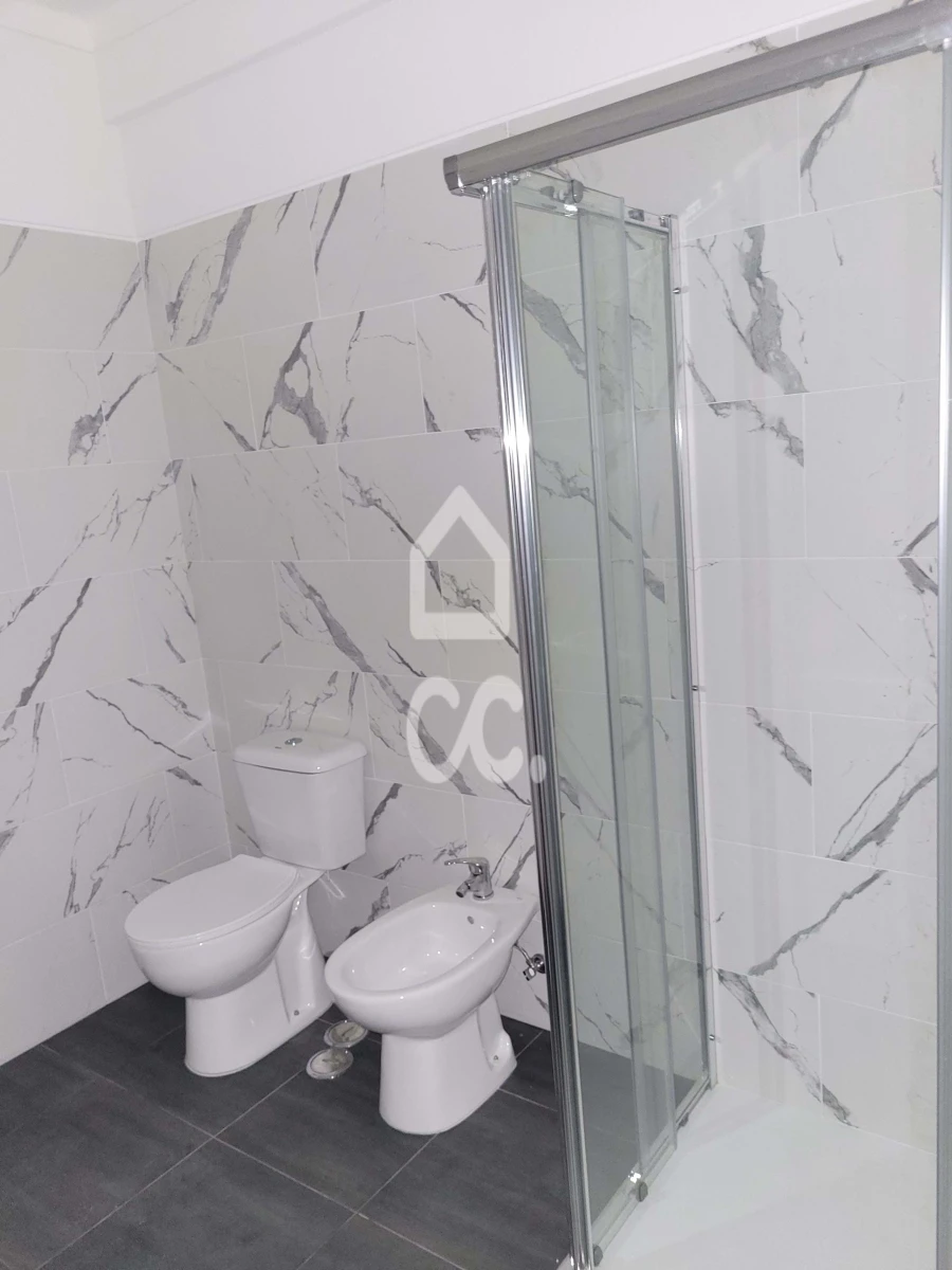 Apartamento T2 para Arrendamento em Quinta do Anjo Foto 2