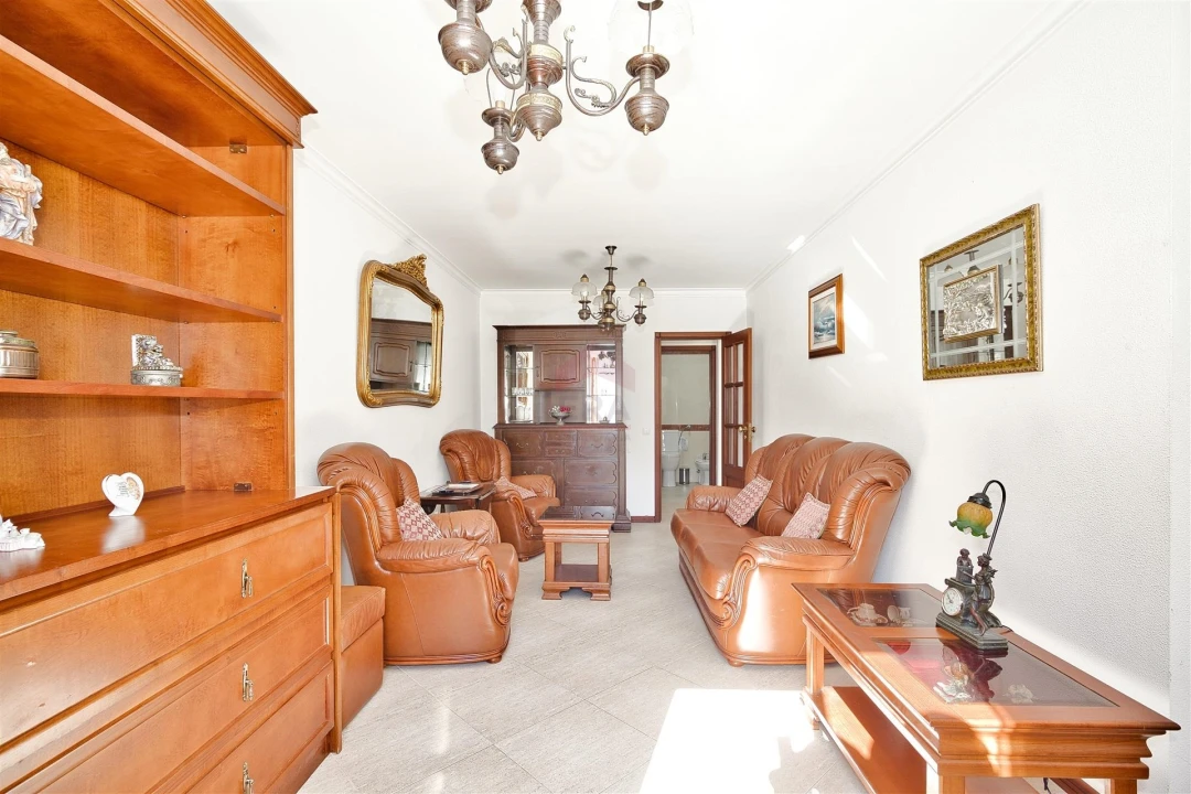 Apartamento T1 para Venda em Vila Real de Santo Antonio Foto 6