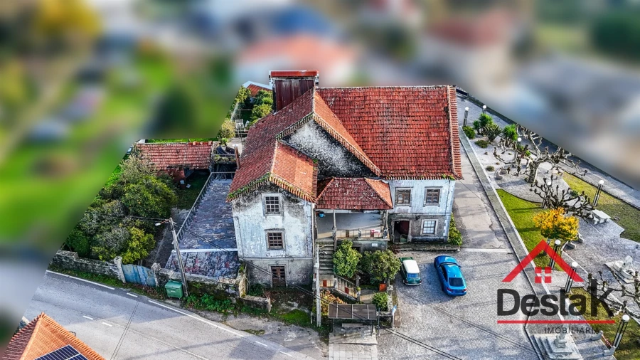 Moradia T8 para Venda em Escariz