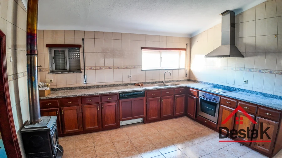 Apartamento T3 para Venda em Tondela e Nandufe Foto 12