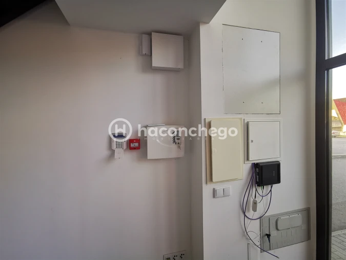 Armazém para Arrendamento em Roriz Foto 10