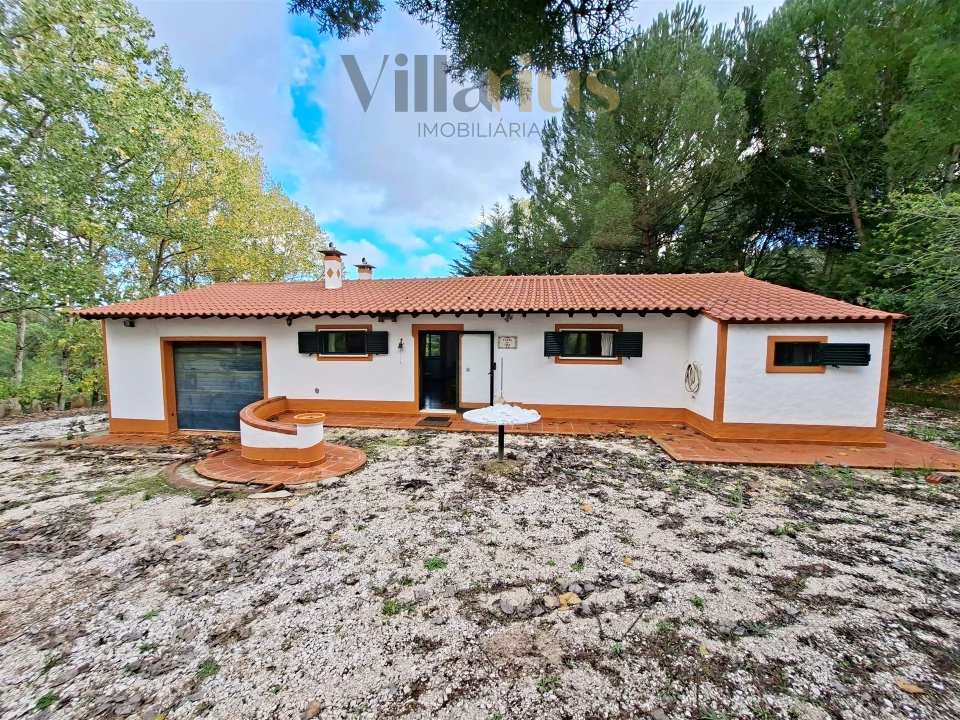 Moradia T2 para Venda em São Pedro de Tomar Foto 4