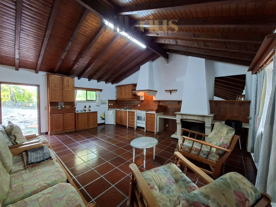 Moradia T2 para Venda em São Pedro de Tomar Foto 9