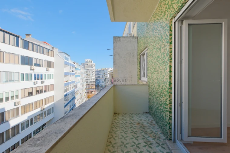 Apartamento T2 para Venda em Almada, Cova da Piedade, Pragal e Cacilhas Foto 23