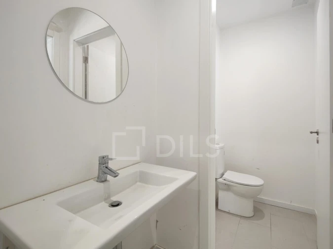 Loja para Venda em Seixal, Arrentela e Aldeia de Paio Pires Foto 13