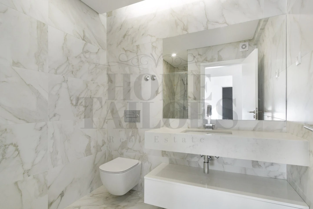 Moradia T4 para Venda em Costa da Caparica Foto 22