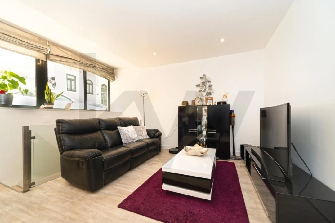 Apartamento T1 para Venda em Santo António Foto 7