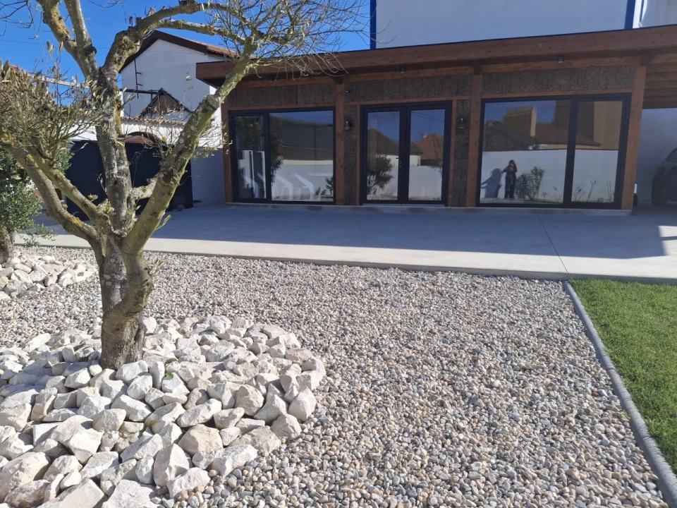 Moradia T3 para Venda em Alfeizerão Foto 17