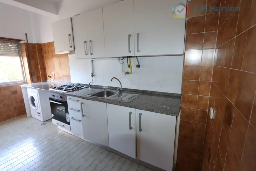 Apartamento T3 para Venda em Baixa da Banheira e Vale da Amoreira Foto 1