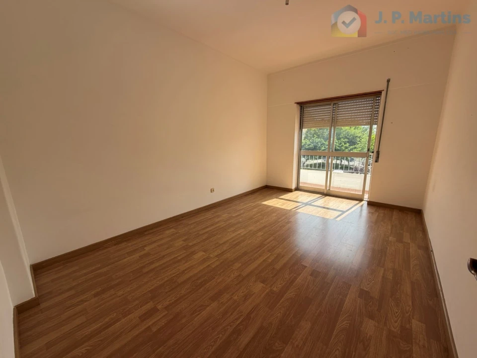 Apartamento T3 para Venda em Baixa da Banheira e Vale da Amoreira Foto 2