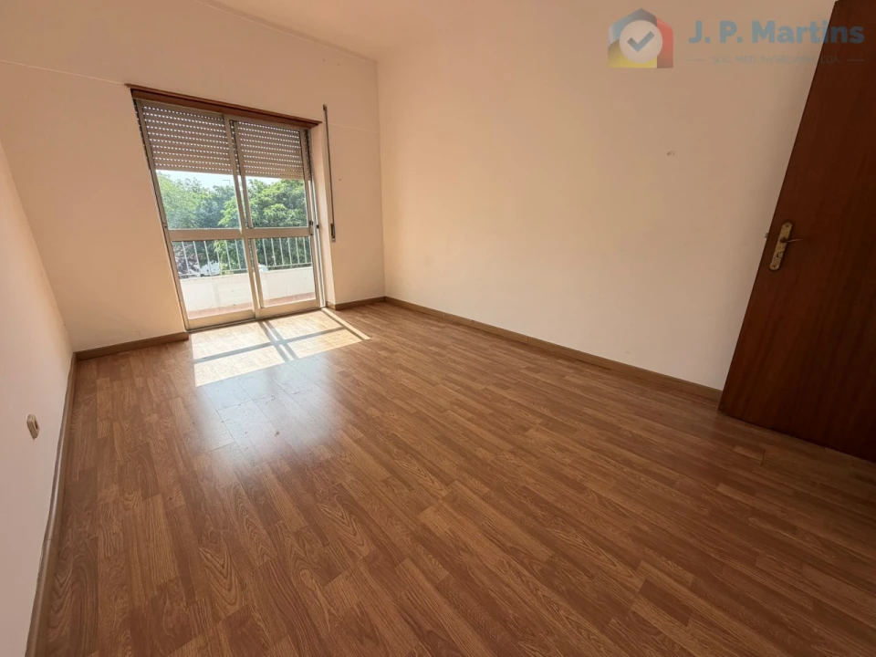 Apartamento T3 para Venda em Baixa da Banheira e Vale da Amoreira Foto 3