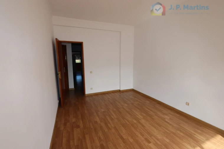 Apartamento T3 para Venda em Baixa da Banheira e Vale da Amoreira Foto 3
