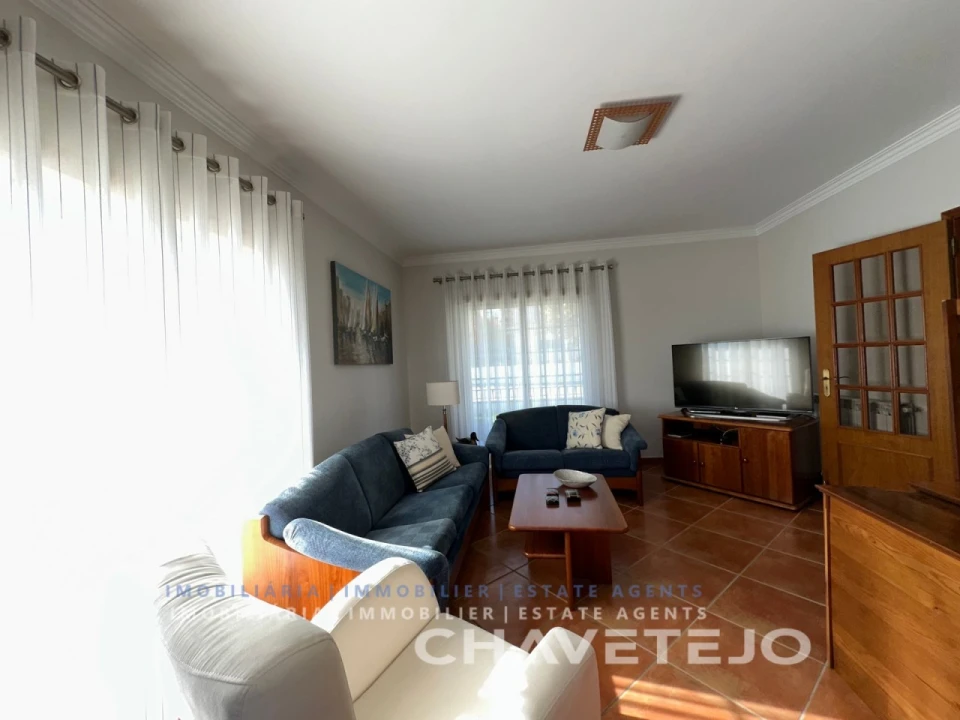 Moradia T3 para Venda em Carregueiros Foto 12