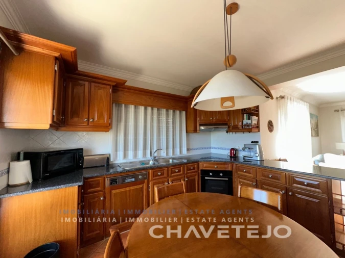 Moradia T3 para Venda em Carregueiros Foto 8