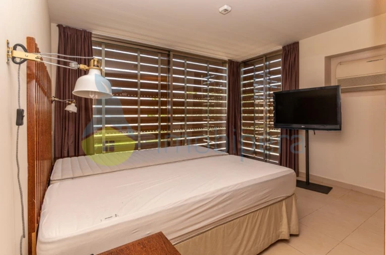 Moradia T4 para Venda em Guia Foto 17