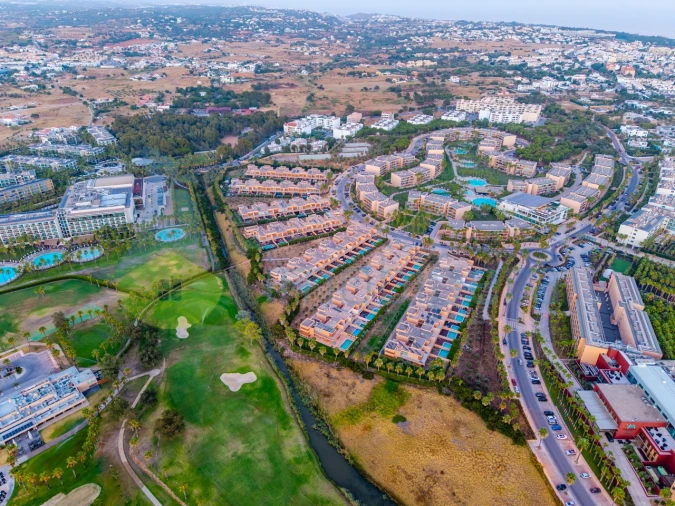 Moradia T4 para Venda em Guia Foto 28