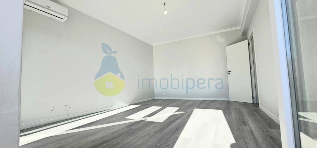 Apartamento para Venda em Portimão Foto 20