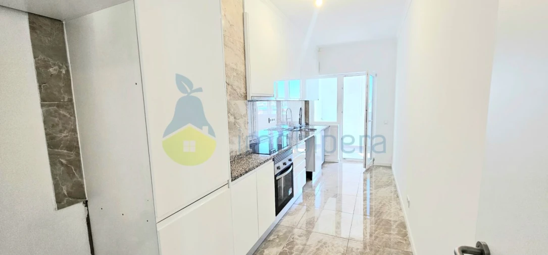 Apartamento para Venda em Portimão Foto 29