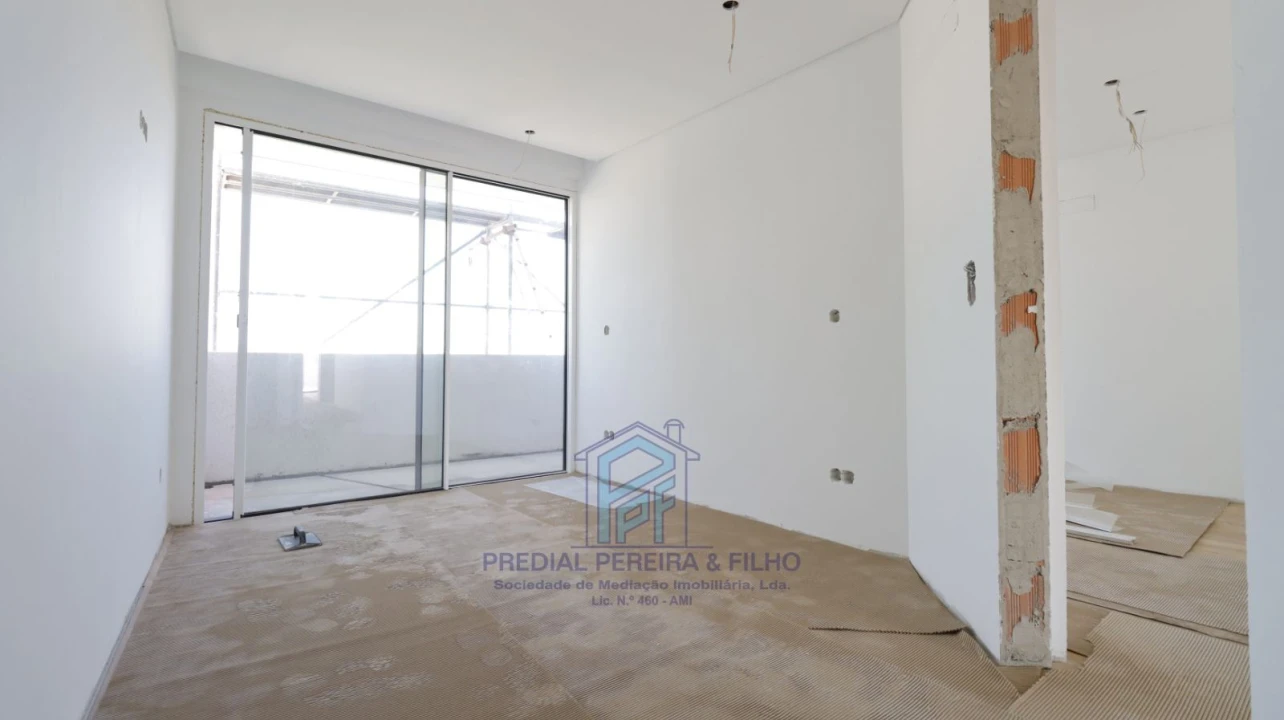 Apartamento T2 para Venda em Rio Tinto Foto 15