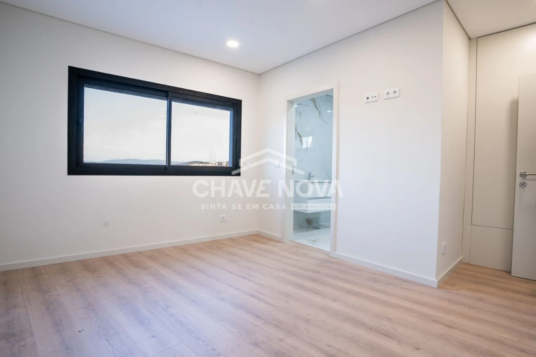 Apartamento T3 para Venda em Alfena Foto 6