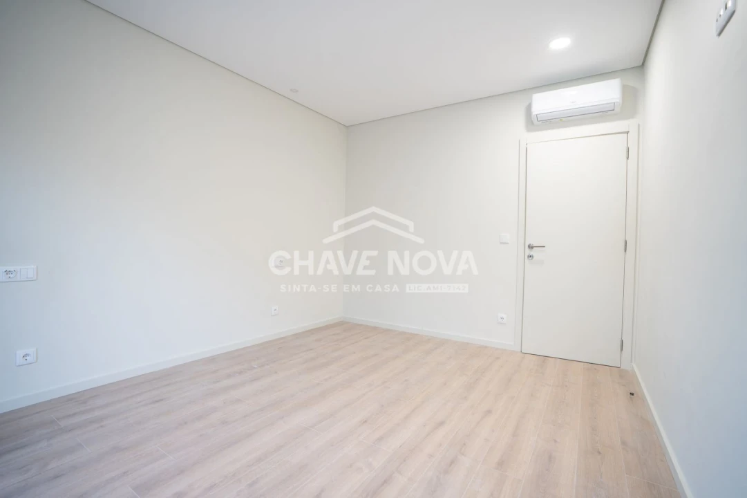 Apartamento T3 para Venda em Alfena Foto 10
