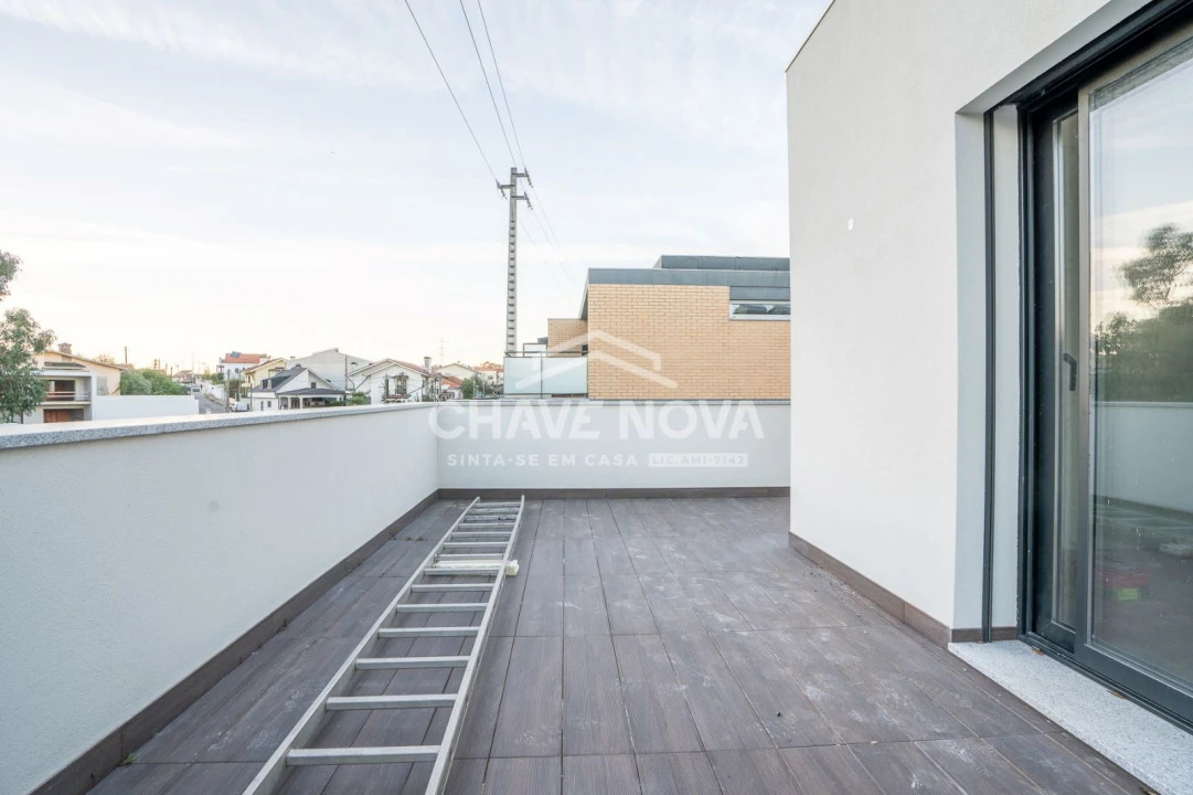 Apartamento T3 para Venda em Alfena Foto 14