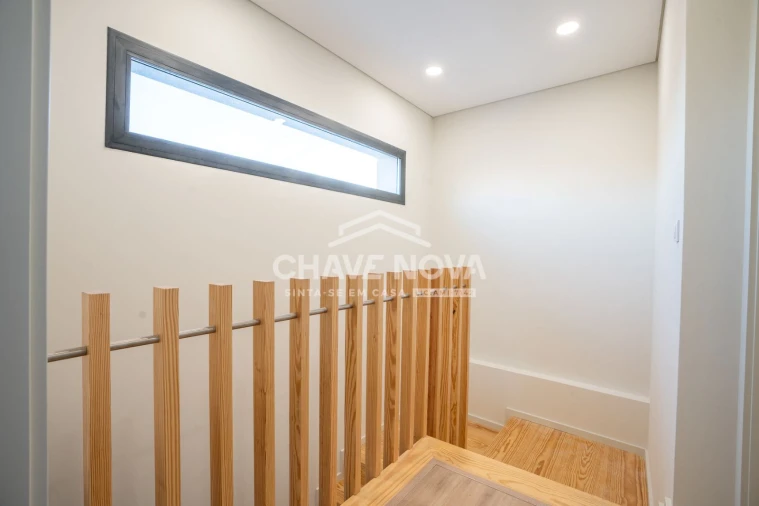 Apartamento T3 para Venda em Alfena Foto 4