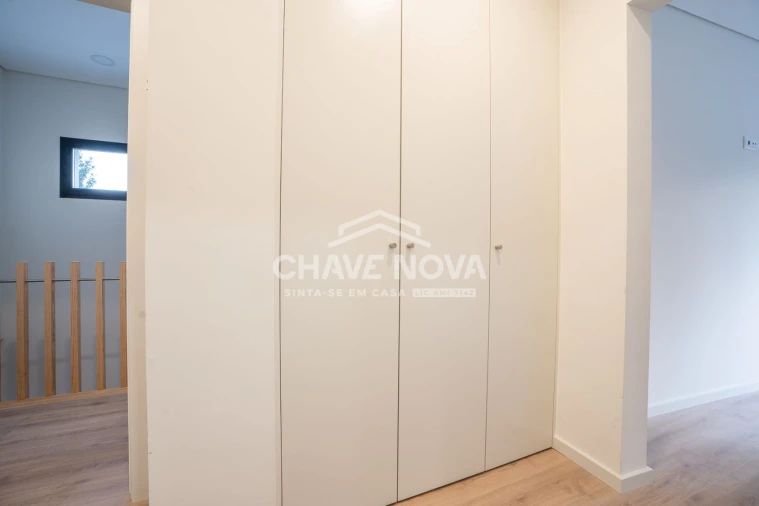 Apartamento T3 para Venda em Alfena Foto 5