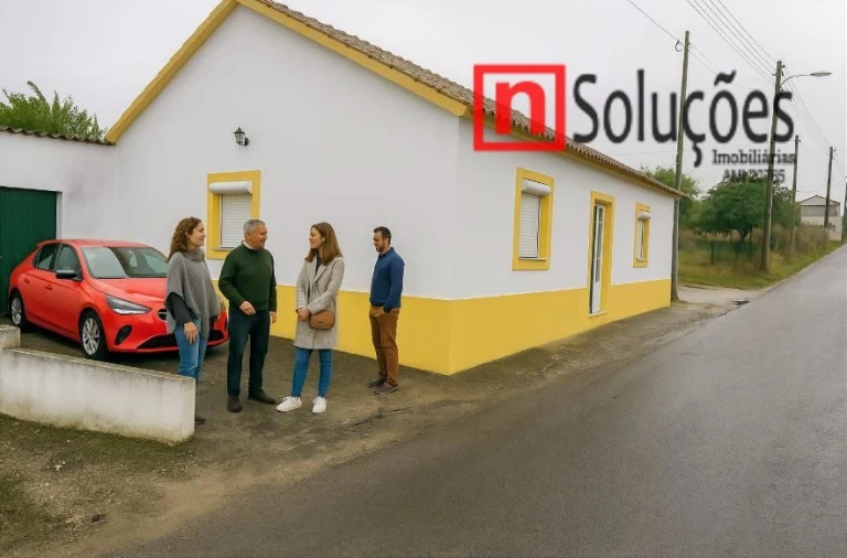 Moradia T6 para Venda em São Vicente do Paul e Vale de Figueira Foto 1