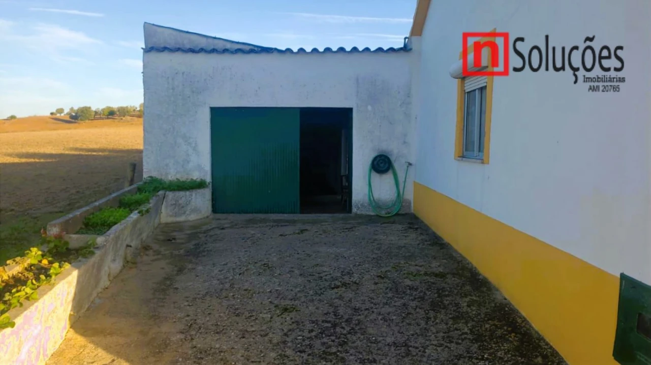 Moradia T6 para Venda em São Vicente do Paul e Vale de Figueira Foto 4