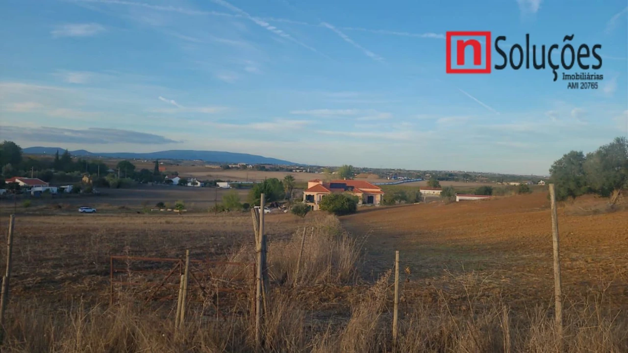 Moradia T6 para Venda em São Vicente do Paul e Vale de Figueira Foto 32